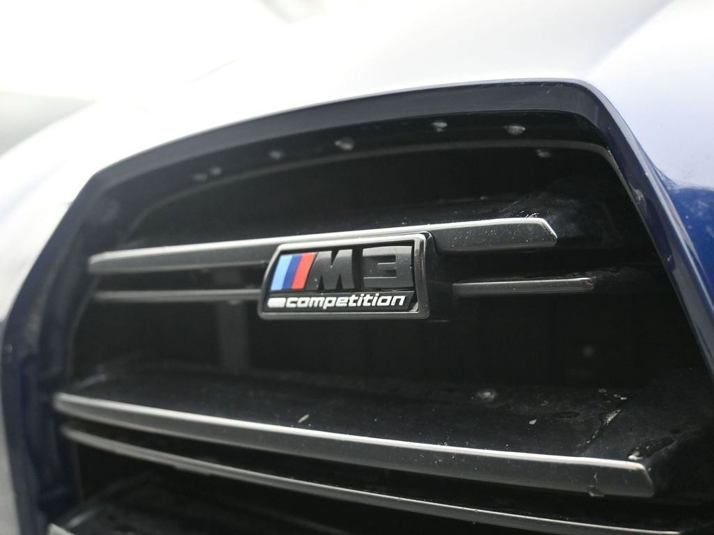 Used 2022 BMW M3 Competition w/ M Carbon Exterior Package AWD/4WD image 15
