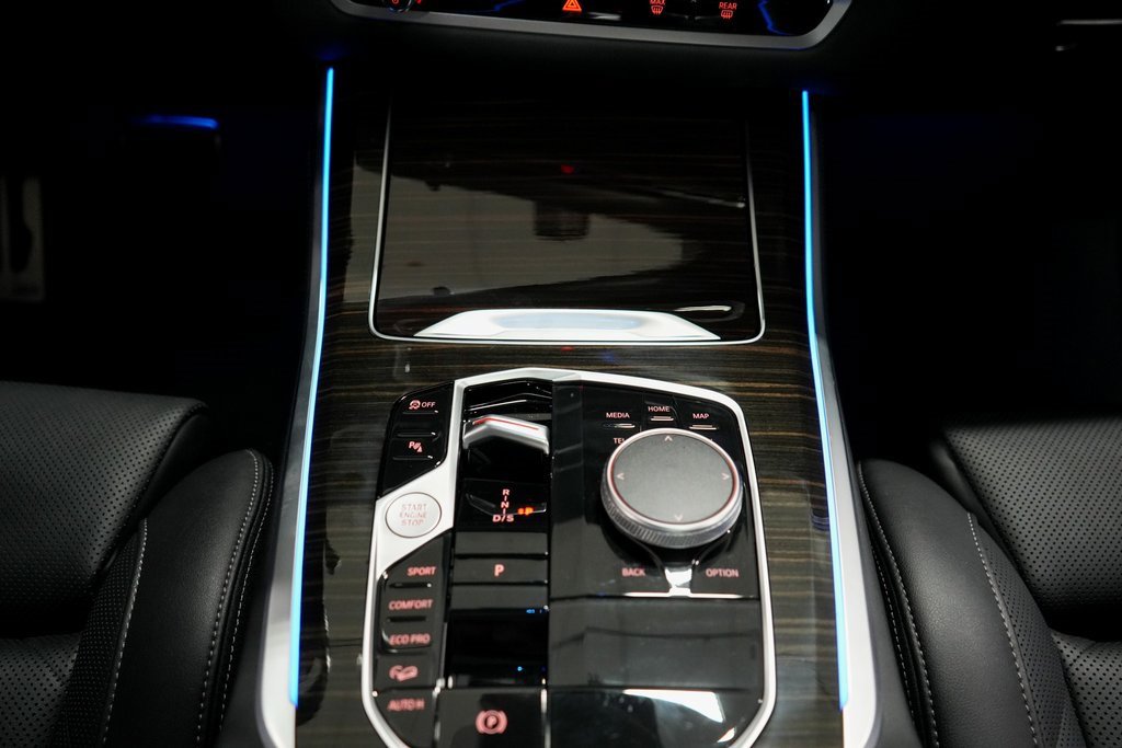 Used 2024 BMW X5 xDrive40i w/ M Sport Package image 13