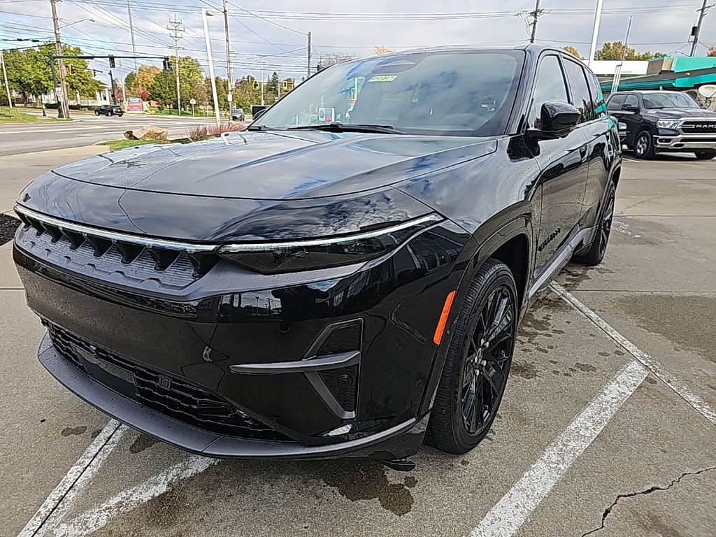 Used 2024 Jeep Wagoneer Launch Edition image 8