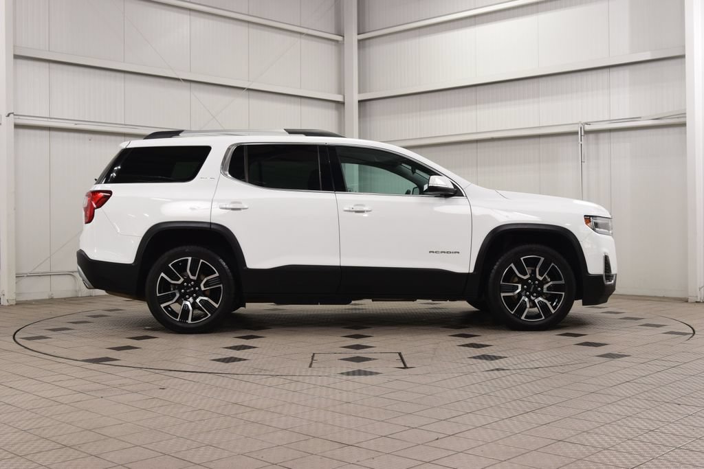 Used 2021 GMC Acadia SLE w/ Driver Convenience Package FWD image 9