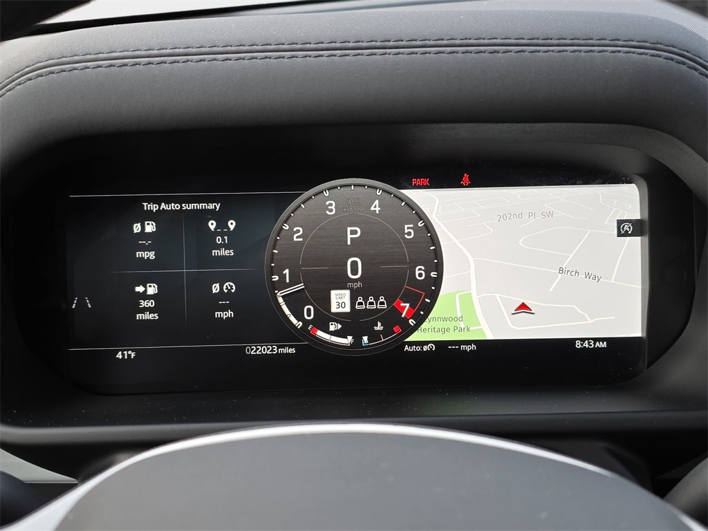 Used 2025 Land Rover Defender 110 S image 18