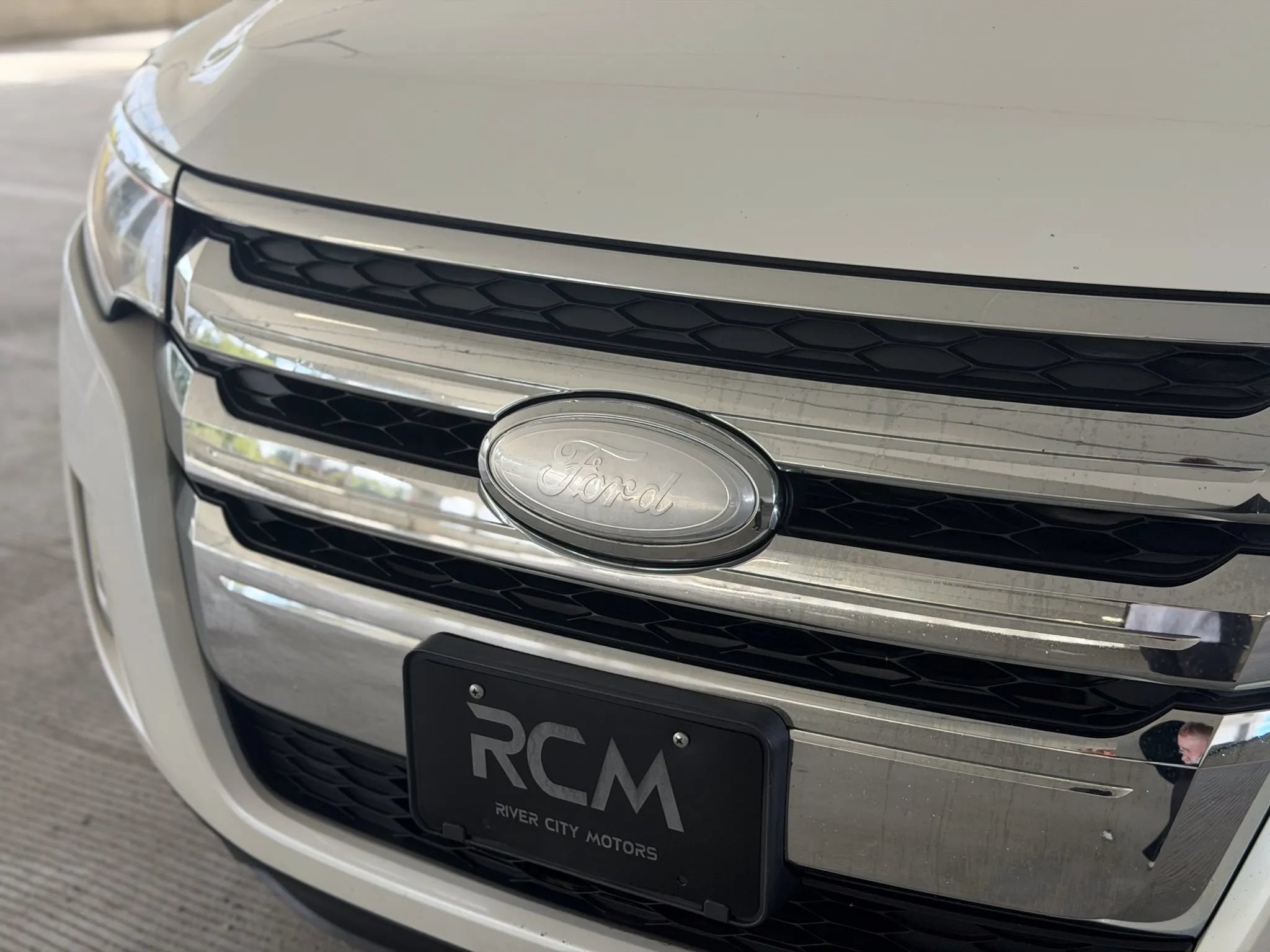 Used 2013 Ford Edge SEL FWD image 9