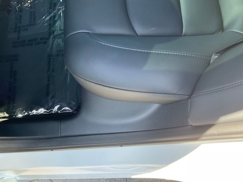 Used 2023 Tesla Model 3 Standard Range image 28