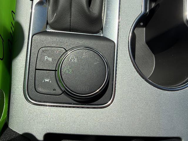 Used 2024 Chevrolet Blazer LT w/ LPO, Floor Liner Package AWD/4WD image 39