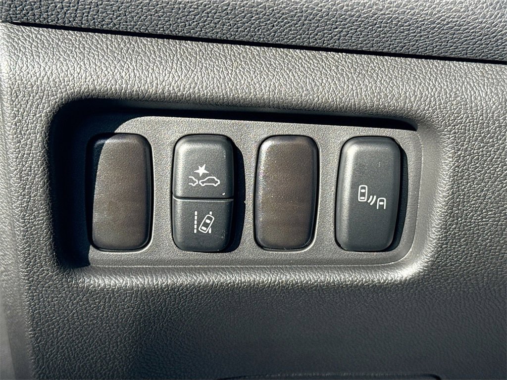 New 2026 Mitsubishi Outlander Sport SE image 10