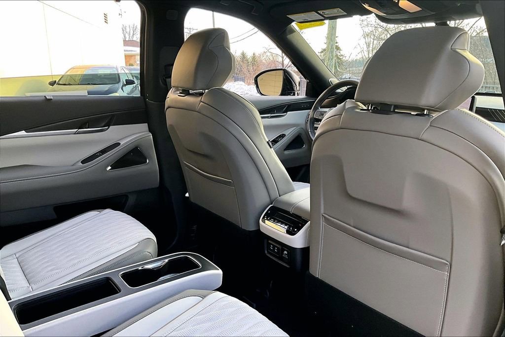 Certified 2026 INFINITI QX60 Autograph w/ Dark Cargo Package image 29