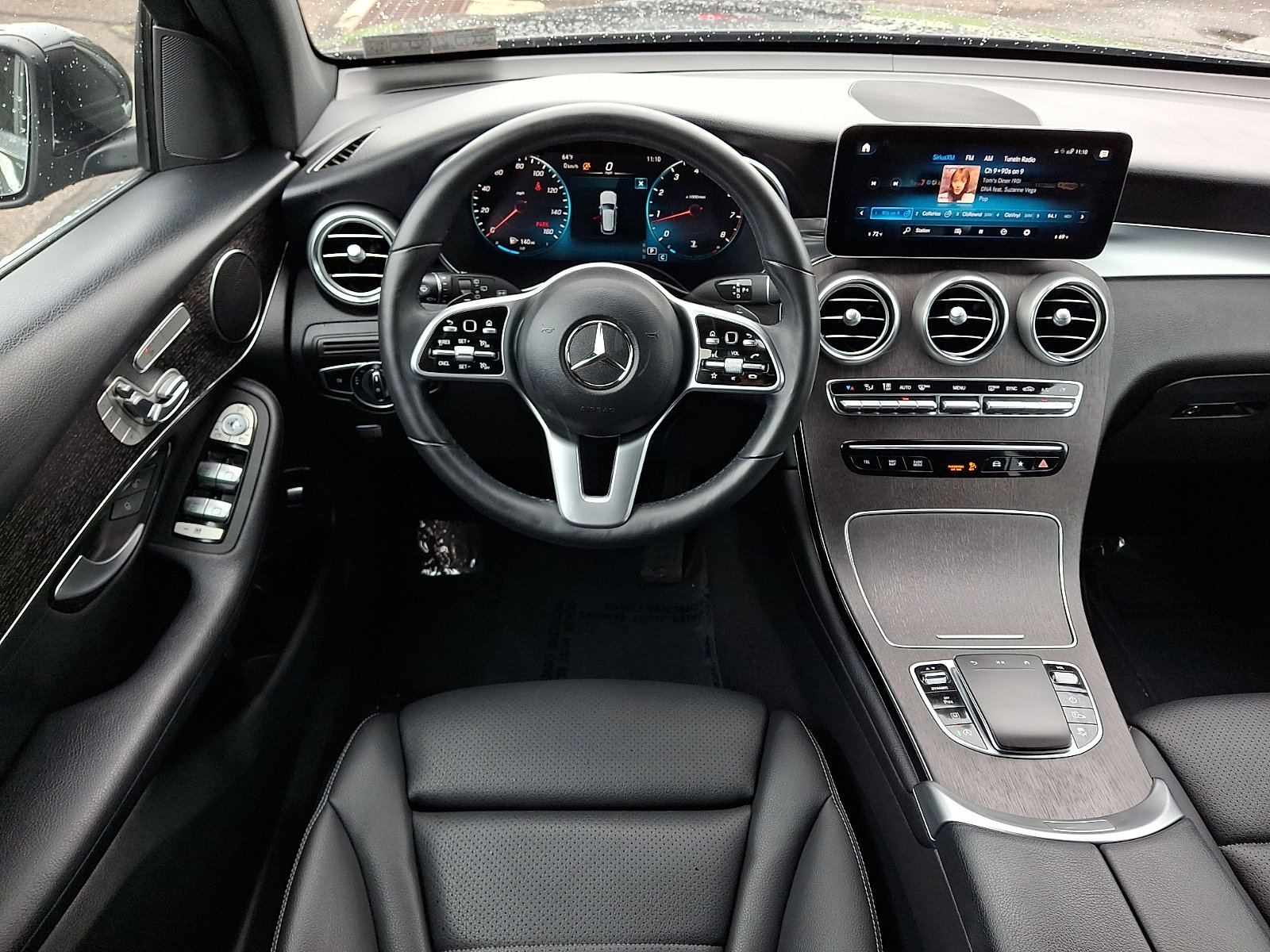 Used 2022 Mercedes-Benz GLC 300 4MATIC image 13