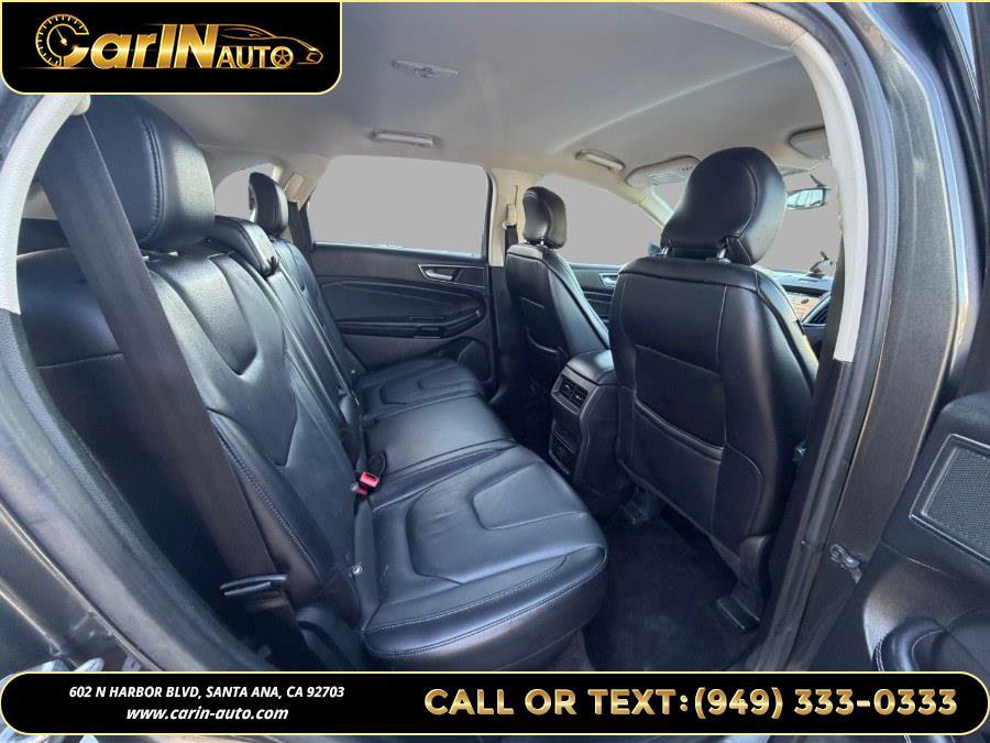 Used 2018 Ford Edge Titanium image 10