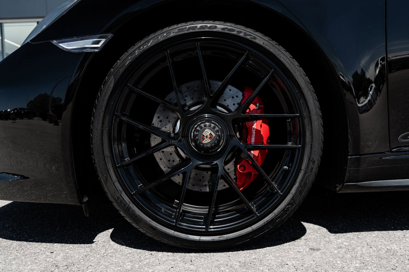 Used 2017 Porsche 911 Carrera GTS RWD image 6