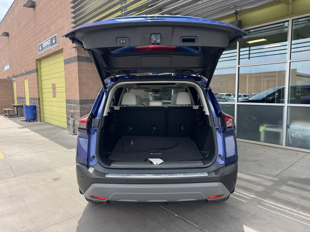 Used 2023 Nissan Rogue SV w/ SV Premium Package AWD/4WD image 38