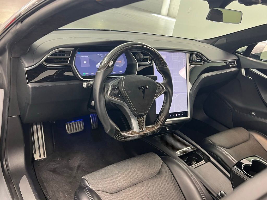 Used 2017 Tesla Model S 75D image 10