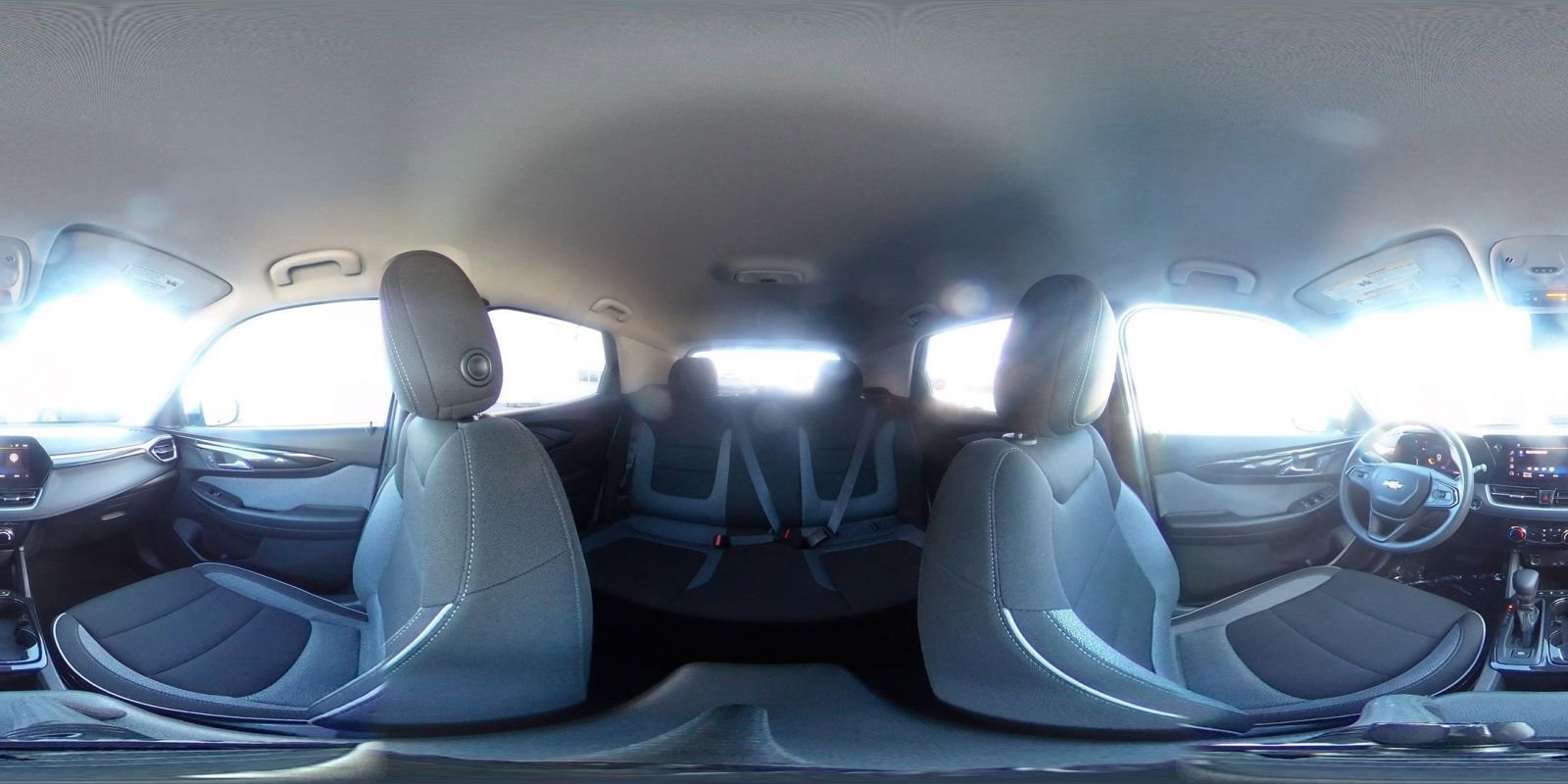 Used 2025 Chevrolet TrailBlazer LT image 40