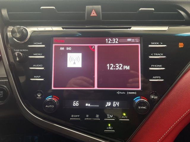 Used 2019 Toyota Camry XSE FWD image 16