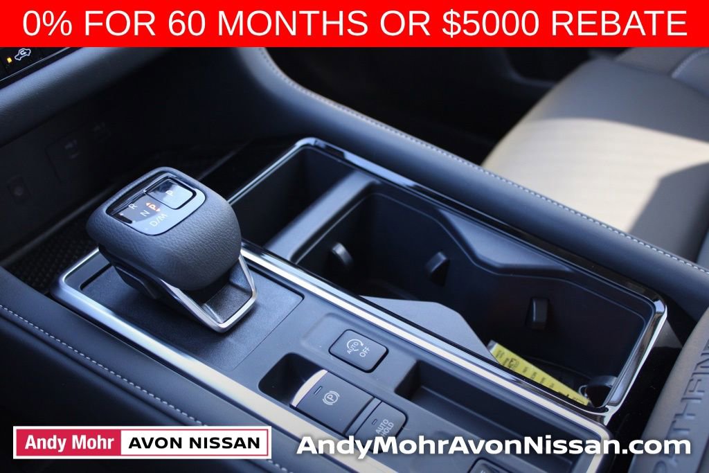 New 2025 Nissan Pathfinder SL w/ Lighting Package (N92) image 32