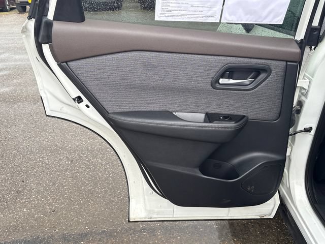 Used 2021 Nissan Rogue SV AWD/4WD image 20