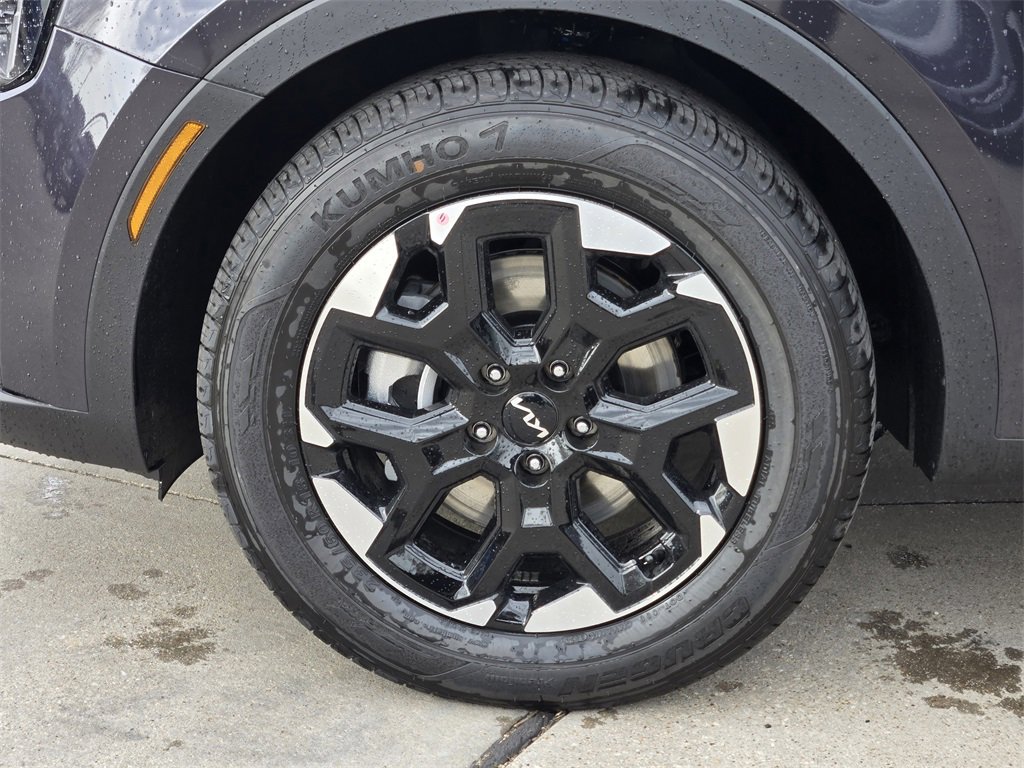 New 2026 Kia Sorento S image 8