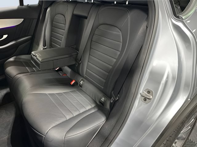 Used 2022 Mercedes-Benz GLC 300 4MATIC Coupe image 31