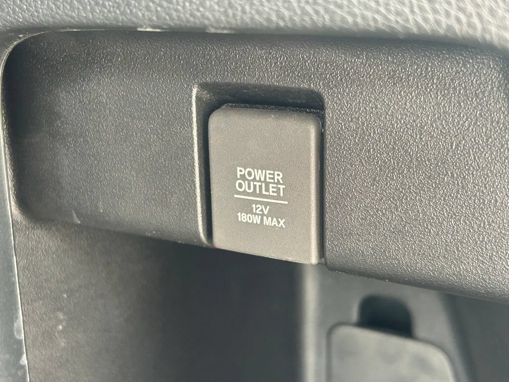 Used 2023 Honda Odyssey Touring image 17