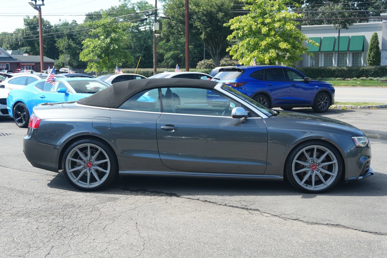 Used 2014 Audi RS 5 Cabriolet AWD/4WD image 4