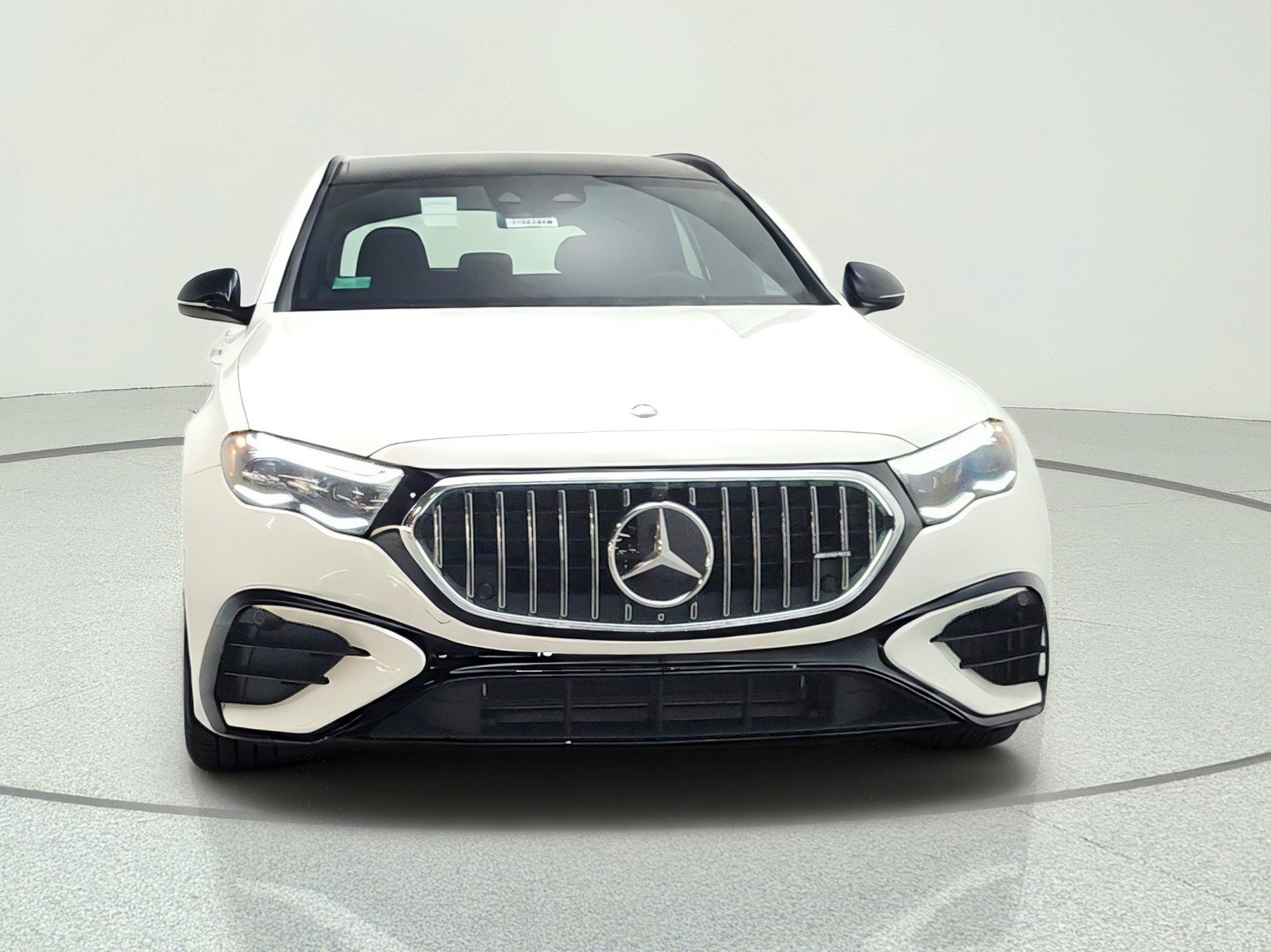 New 2026 Mercedes-Benz E 53 AMG e 4MATIC Wagon image 2