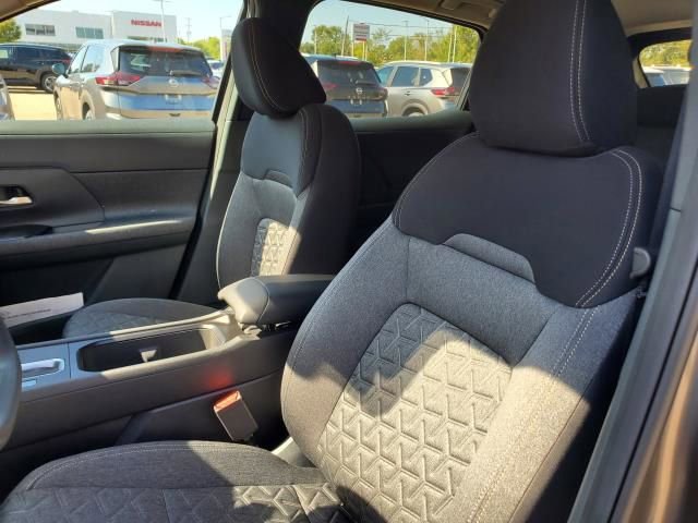 New 2026 Nissan Kicks SV w/ SV Premium Package image 20