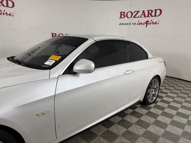 Used 2013 BMW 335i Convertible RWD image 6