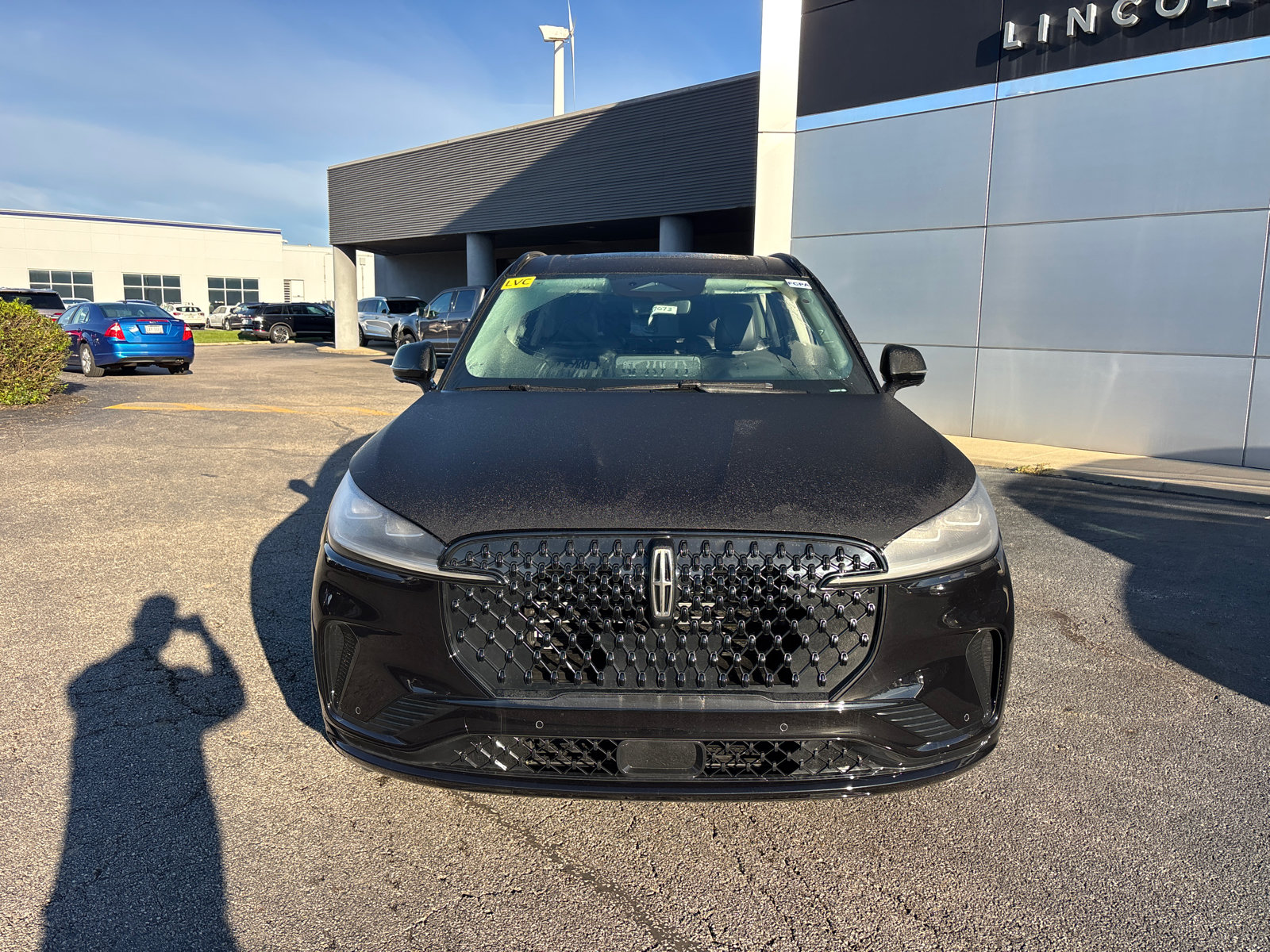 New 2027 Lincoln Aviator Reserve w/ Jet Appearance Package AWD/4WD image 2