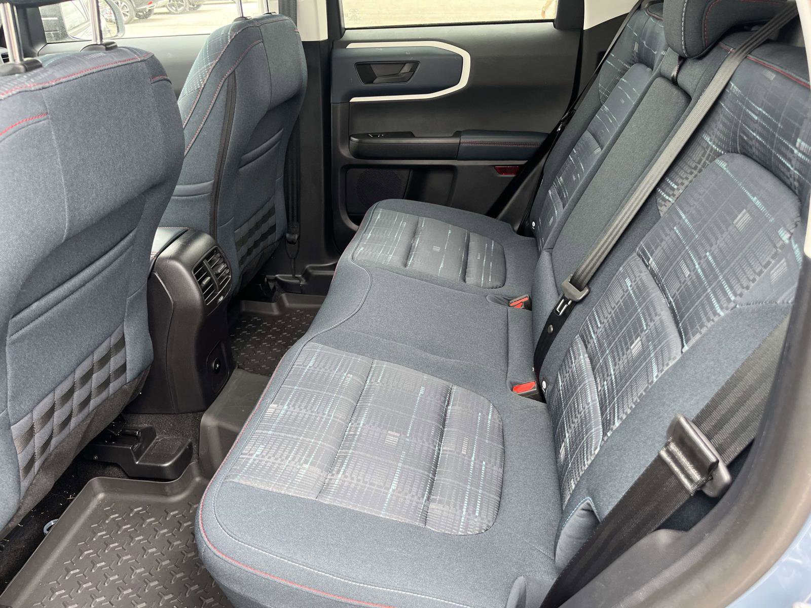 Used 2025 Ford Bronco Sport Heritage w/ Convenience Package image 7