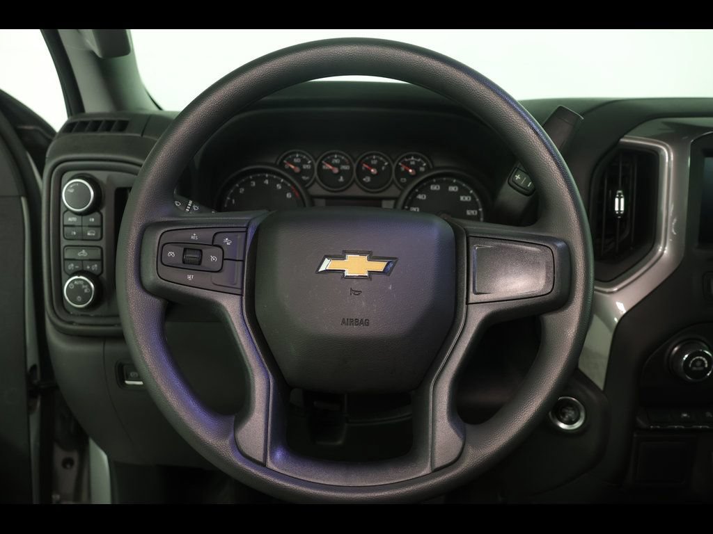 Used 2022 Chevrolet Silverado 1500 Custom AWD/4WD image 26