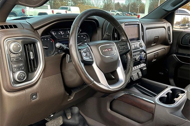 Used 2019 GMC Sierra 1500 SLT w/ SLT Premium Plus Package image 18