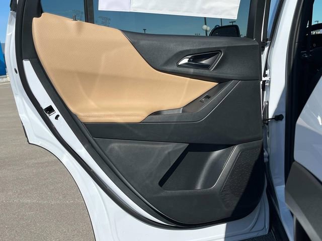 New 2026 Chevrolet Equinox ACTIV w/ Convenience Package III image 23