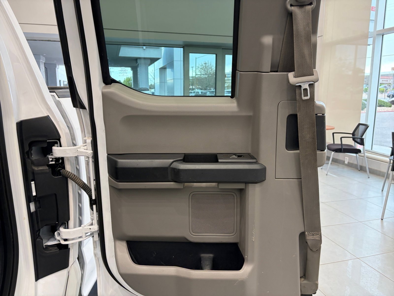 Used 2018 Ford F150 XL w/ Equipment Group 101A Mid AWD/4WD image 18