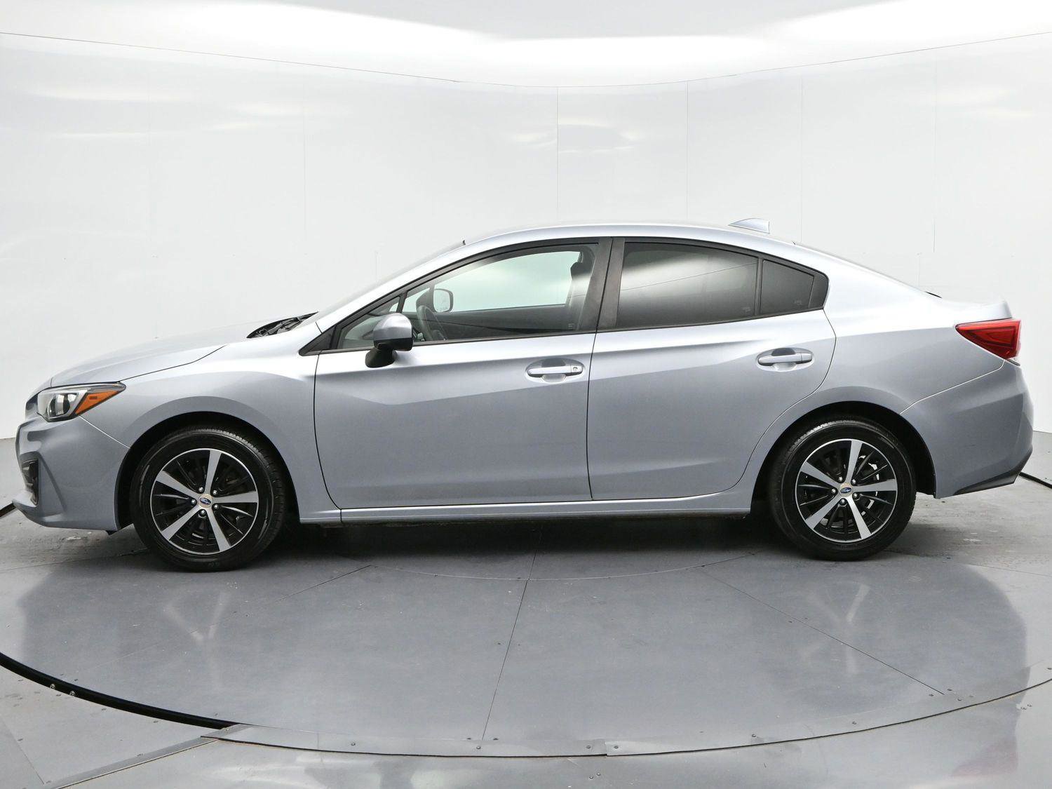 Used 2019 Subaru Impreza 2.0i Premium w/ Eyesight & BSD/Rcta & SRF AWD/4WD image 4