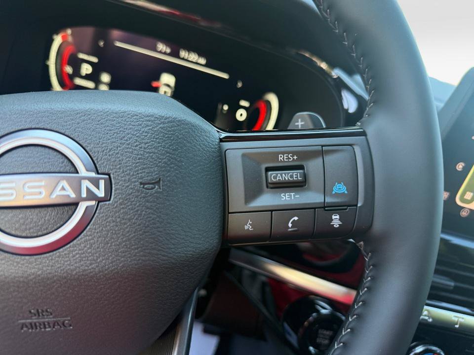 New 2026 Nissan Pathfinder SL w/ SL Premium Package FWD image 19