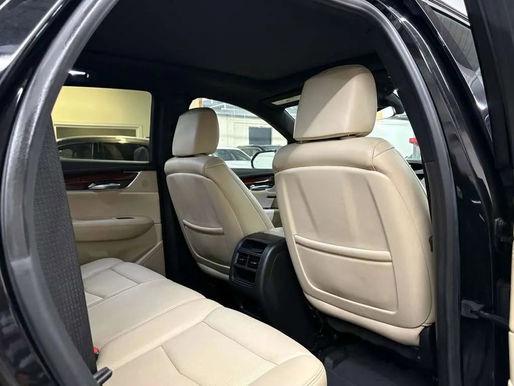 Used 2019 Cadillac XT5 Luxury AWD/4WD image 24