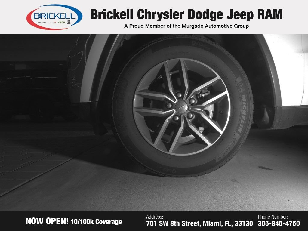 Used 2018 Jeep Grand Cherokee Limited image 7