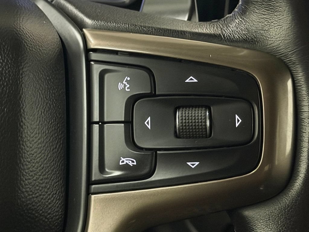 Certified 2023 Chevrolet Silverado 1500 High Country w/ Technology Package AWD/4WD image 42