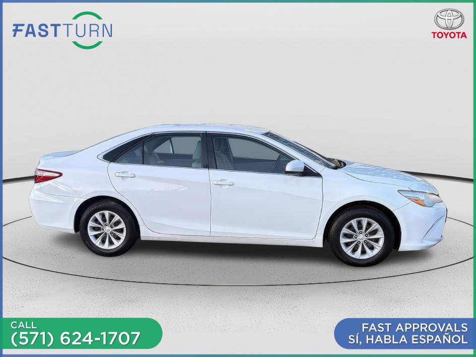 Used 2015 Toyota Camry LE FWD image 9