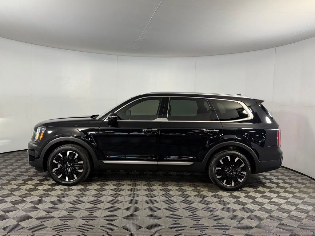 Used 2024 Kia Telluride SX image 11
