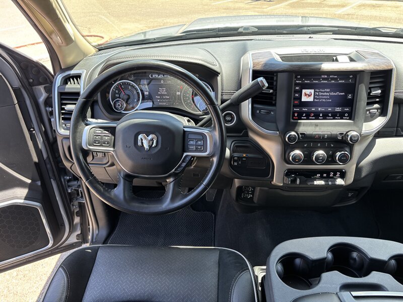 Used 2020 RAM 2500 Laramie AWD/4WD image 12