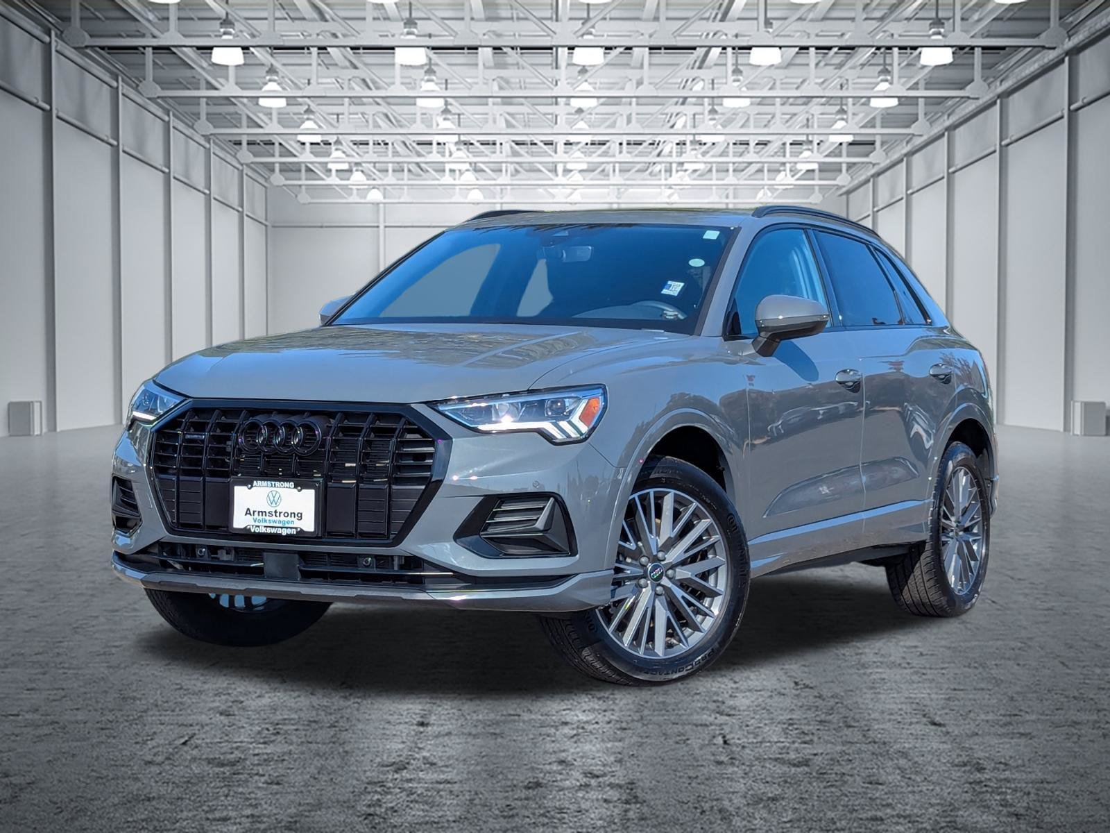 Used 2024 Audi Q3 2.0T Premium AWD/4WD image 1