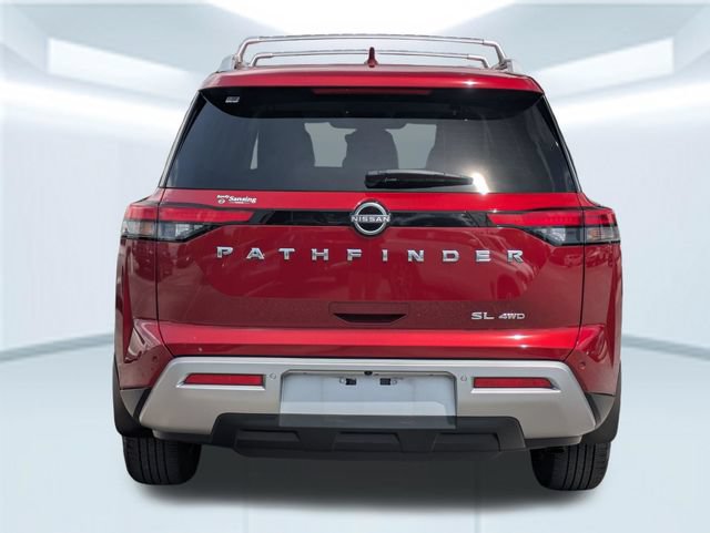 Used 2023 Nissan Pathfinder SL AWD/4WD image 6