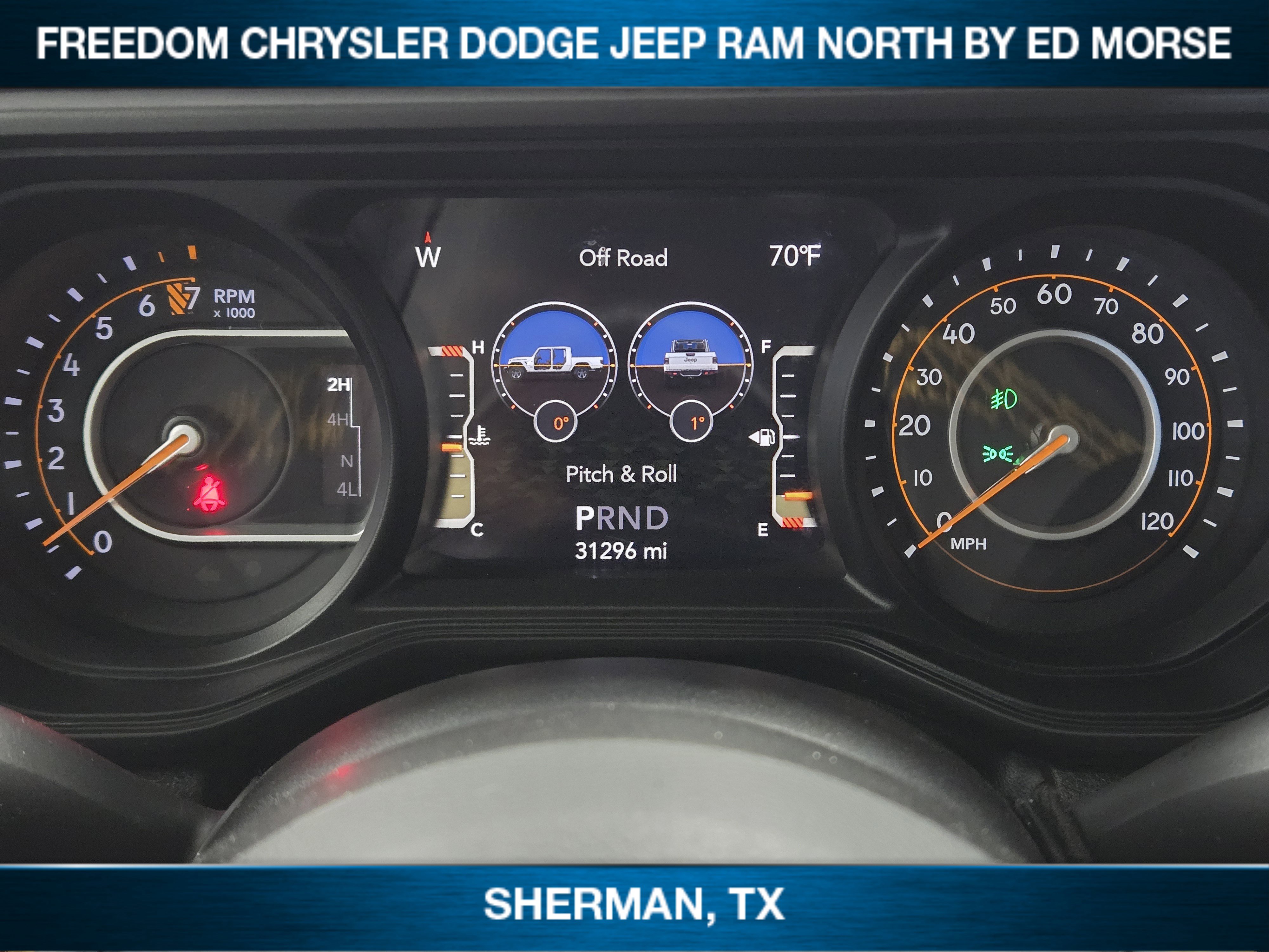 Used 2024 Jeep Gladiator Sport AWD/4WD image 10