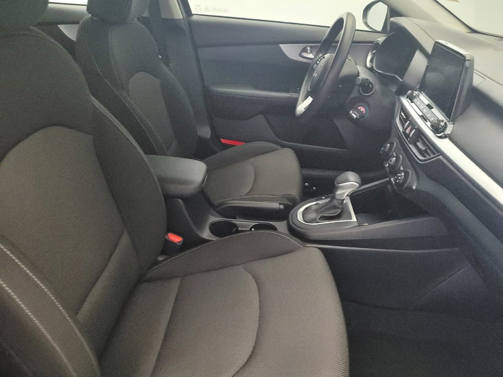 Used 2024 Kia Forte LXS image 21