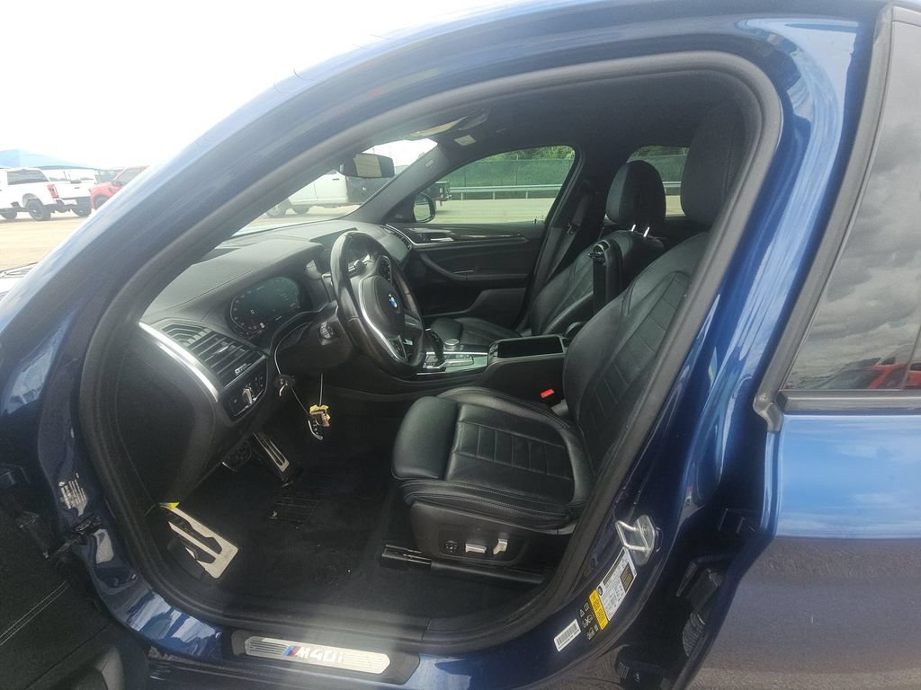 Used 2021 BMW X4 M40i w/ Executive Package AWD/4WD image 3