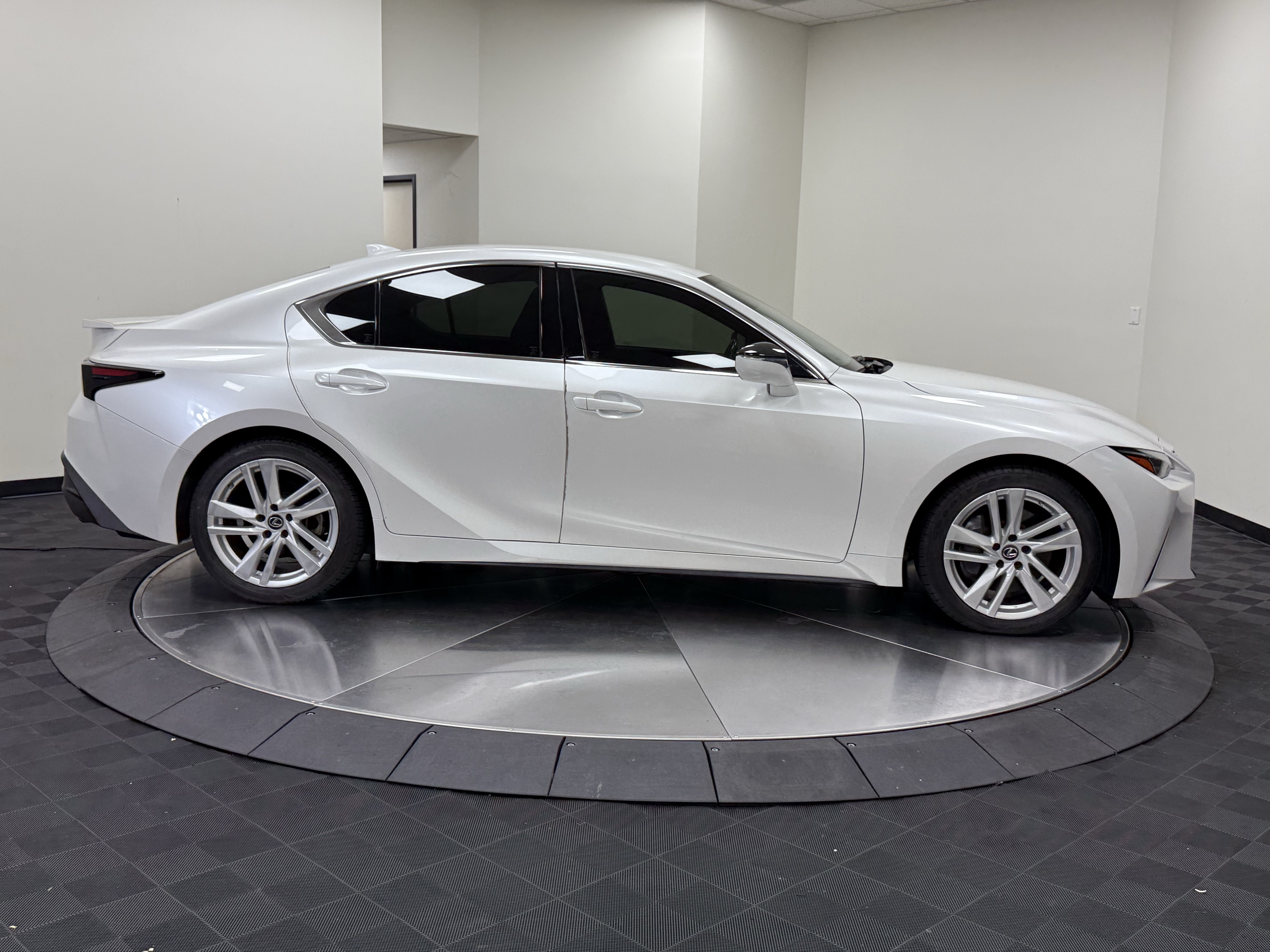 Used 2021 Lexus IS 300 w/ Accessory Package 2 RWD image 8