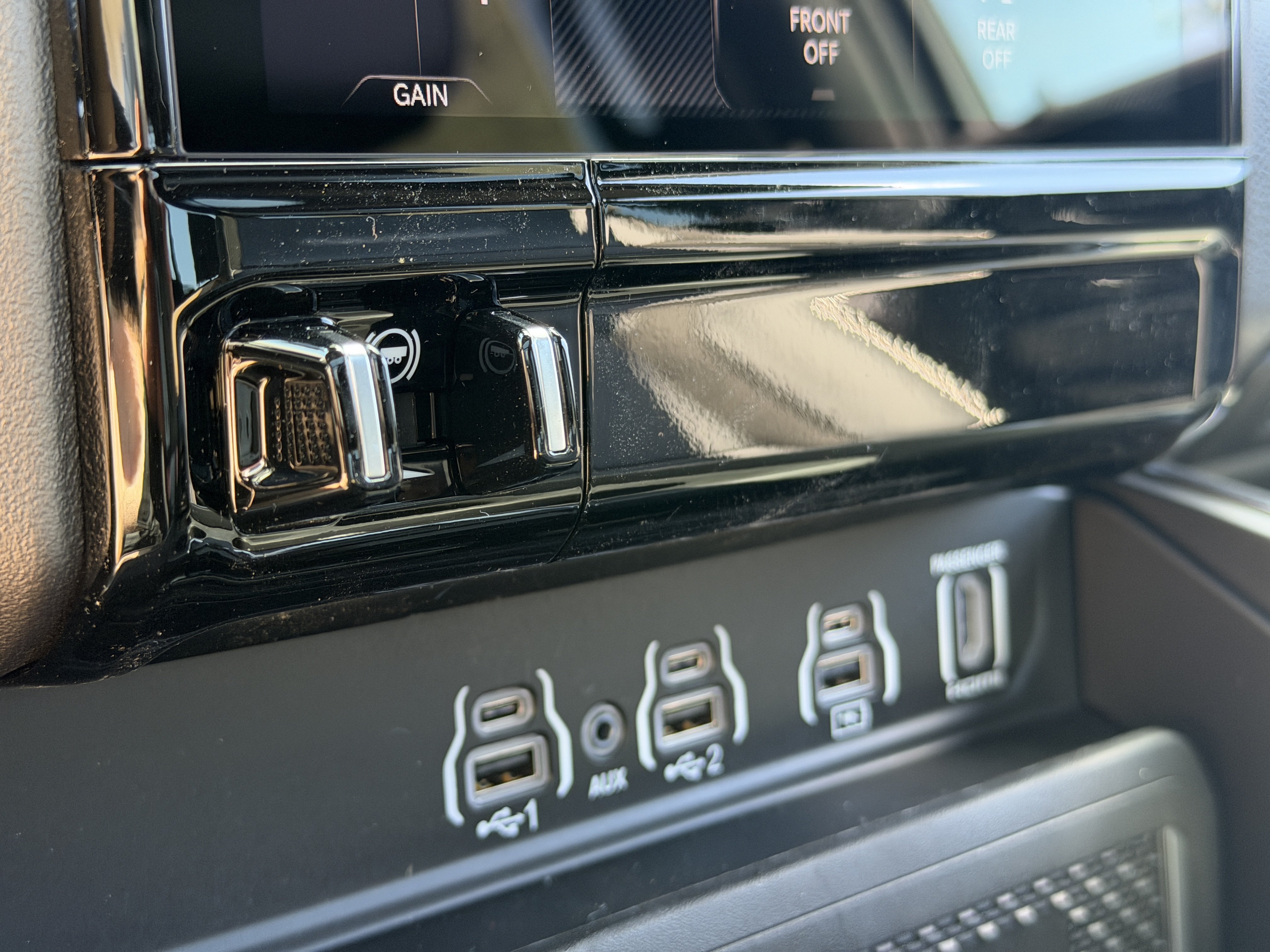 New 2026 RAM 1500 Laramie w/ Night Edition AWD/4WD image 47