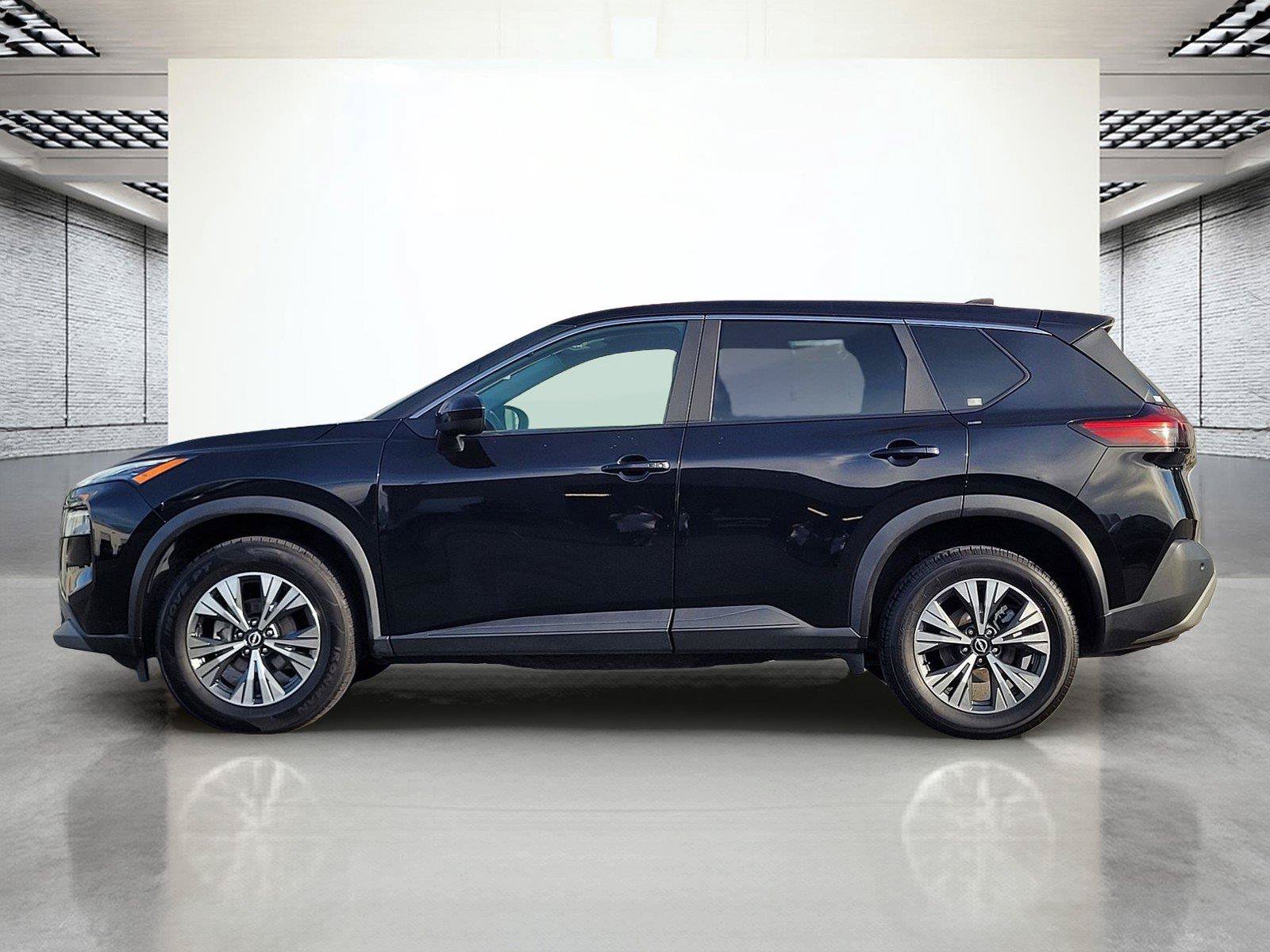 Used 2023 Nissan Rogue SV FWD image 7