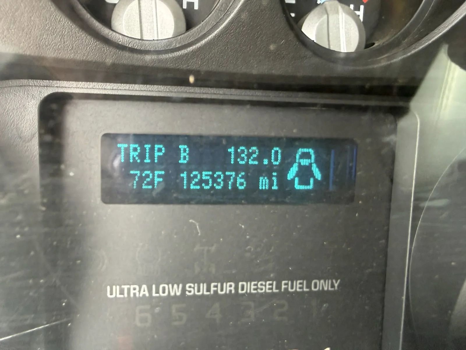 Used 2012 Ford F550 4x4 Regular Cab Super Duty w/ Snow Plow Prep Pkg image 28