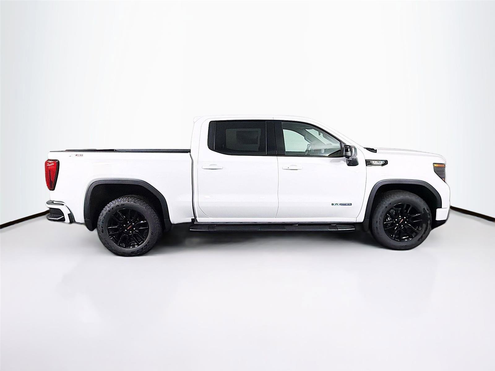 New 2026 GMC Sierra 1500 Elevation image 8